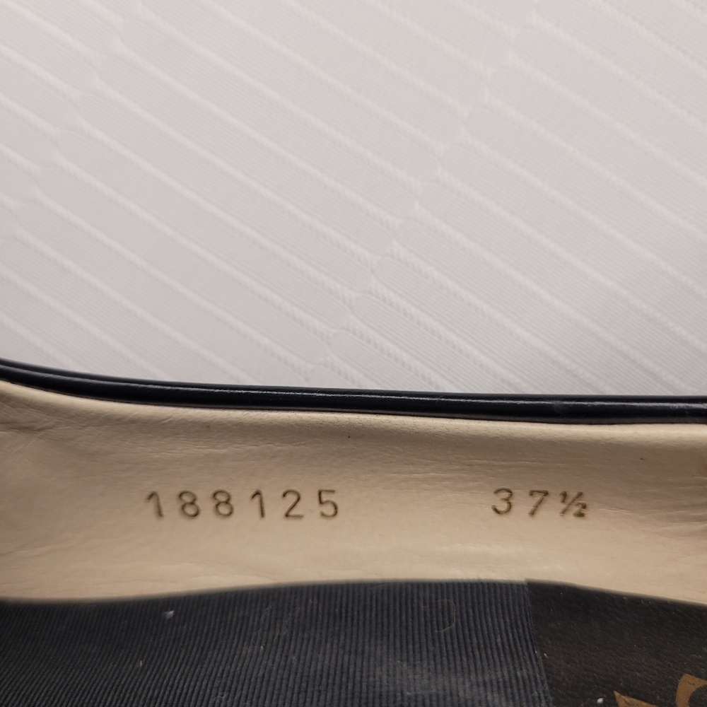 Yves Saint Laurent Wooden Heel Pumps sz 37.5EU - Picture 8 of 11